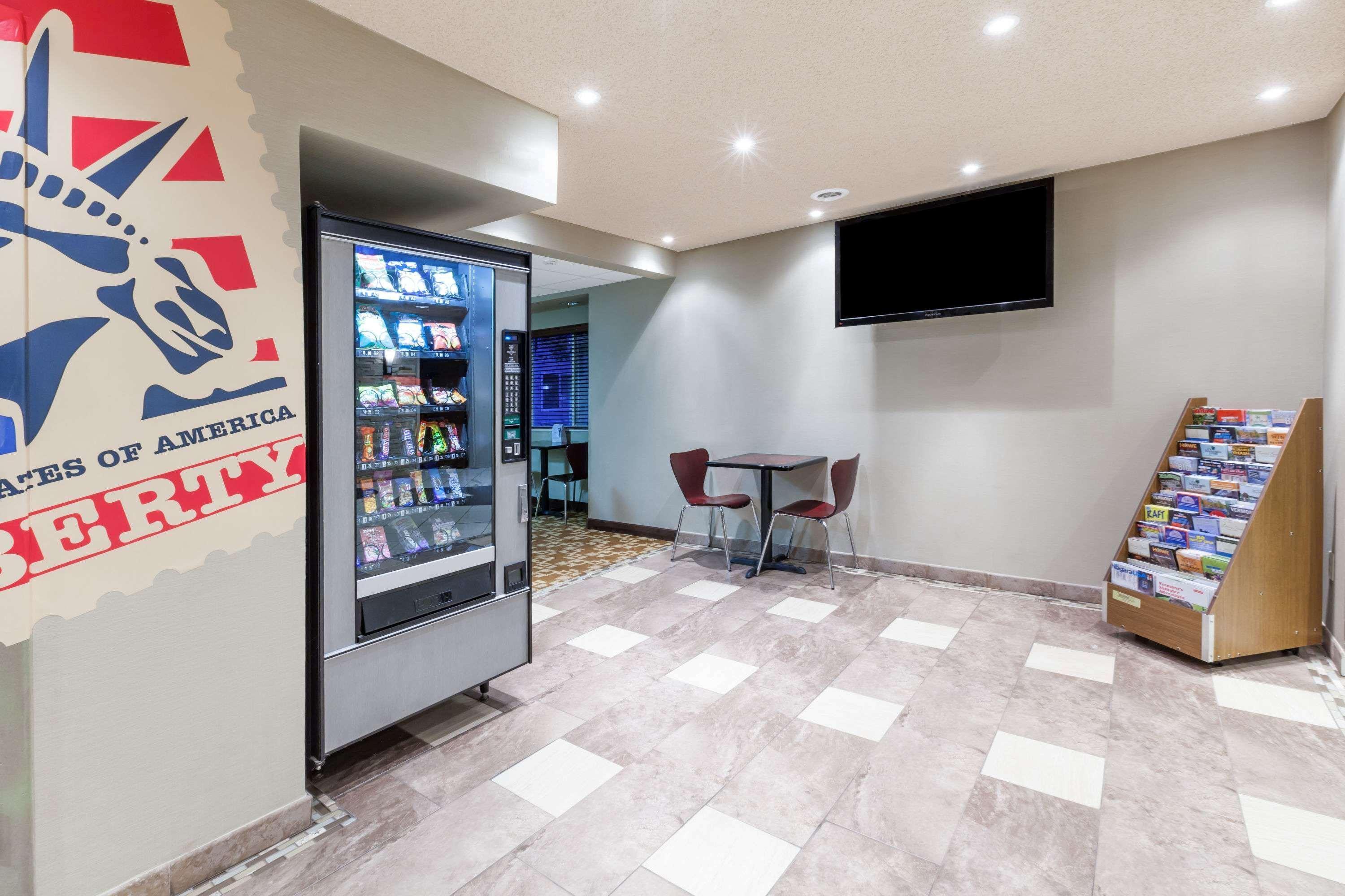 Super 8 By Wyndham Schenectady - Albany Area Hotel Ngoại thất bức ảnh